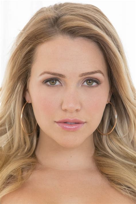 mia malkova nude pics|Mia Malkova Porn Star Photos